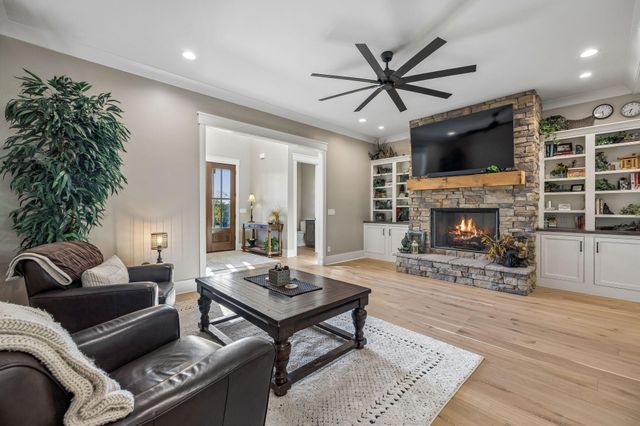 2470 Birds Eye Way, Guild, TN 37340