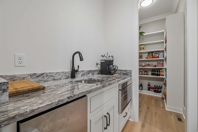 2470 Birds Eye Way, Guild, TN 37340