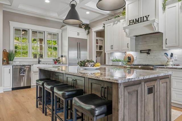 2470 Birds Eye Way, Guild, TN 37340