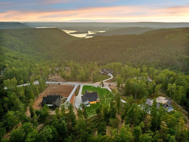 2470 Birds Eye Way, Guild, TN 37340