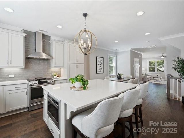 1615 Chatham Avenue, Charlotte, NC 28205