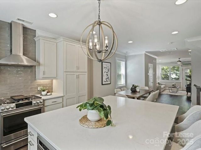 1615 Chatham Avenue, Charlotte, NC 28205