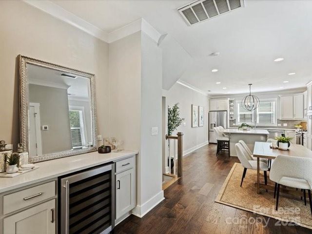 1615 Chatham Avenue, Charlotte, NC 28205