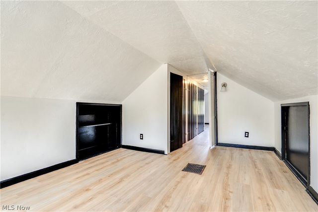 12512 Mcgowan Avenue, Cleveland, OH 44135