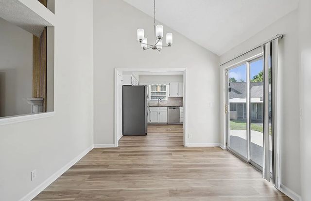 718 Maple Pl, Nashville, TN 37216