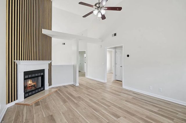 718 Maple Pl, Nashville, TN 37216