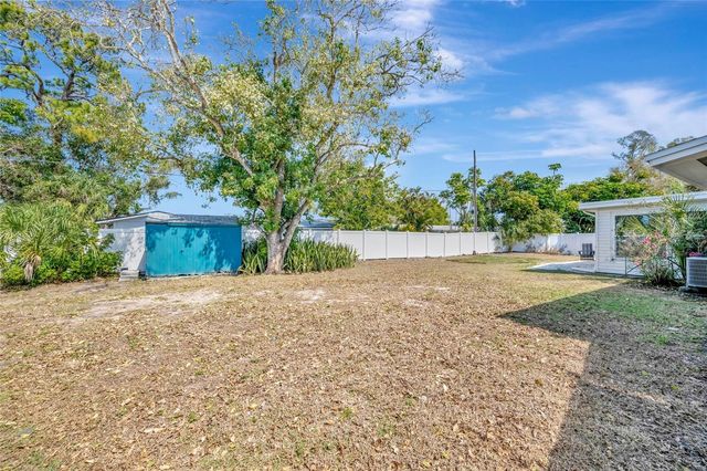 6426 COLONIAL DRIVE, Sarasota, FL 34231