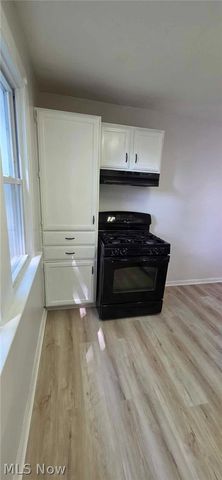 496 Rothrock Avenue, Akron, OH 44314