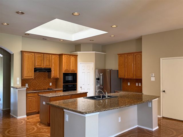 405 Love Bird Lane, Murphy, TX 75094