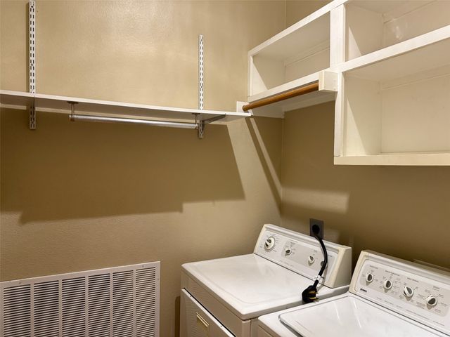 405 Love Bird Lane, Murphy, TX 75094