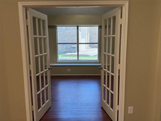 405 Love Bird Lane, Murphy, TX 75094