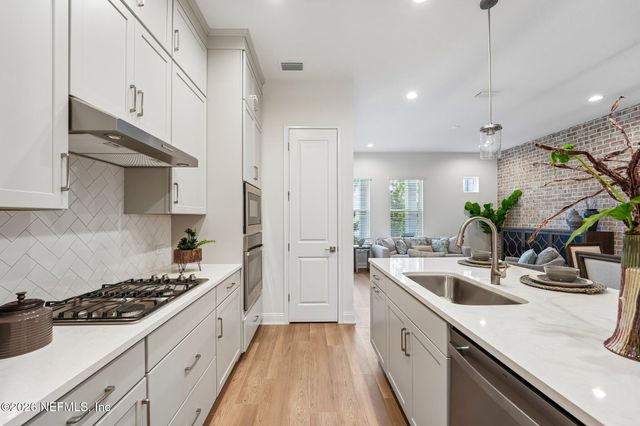 20 ISLINGTON Lane, Ponte Vedra, FL 32081