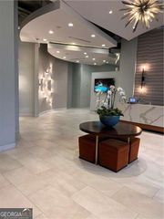 250 Pharr Road NE 2104, Atlanta, GA 30305