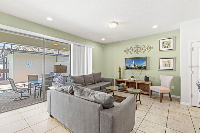 2015 MAJORCA DRIVE, Kissimmee, FL 34747