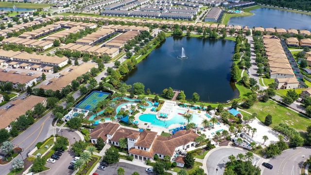 2015 MAJORCA DRIVE, Kissimmee, FL 34747