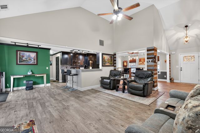 255 Needleleaf Drive, Barnesville, GA 30204