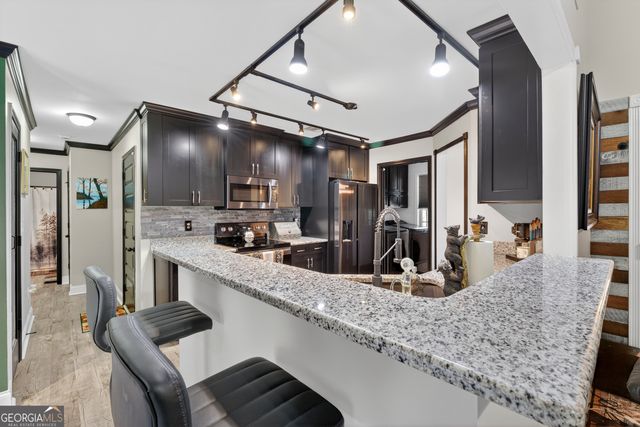 255 Needleleaf Drive, Barnesville, GA 30204