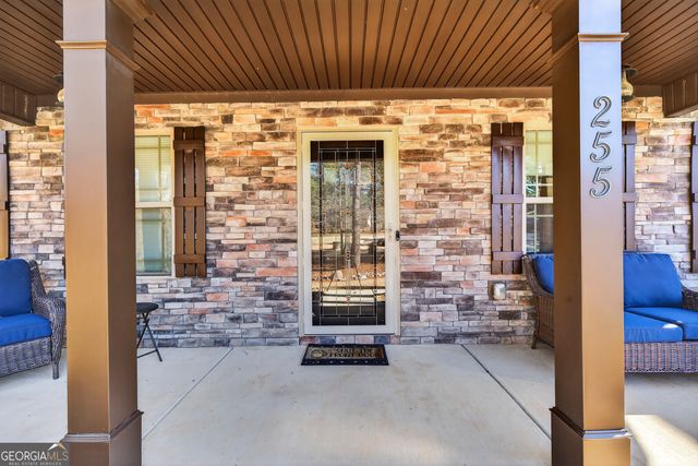 255 Needleleaf Drive, Barnesville, GA 30204