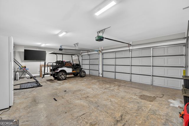 255 Needleleaf Drive, Barnesville, GA 30204