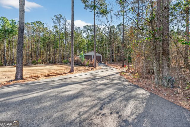 255 Needleleaf Drive, Barnesville, GA 30204