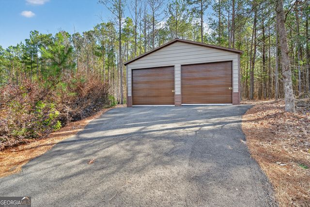 255 Needleleaf Drive, Barnesville, GA 30204