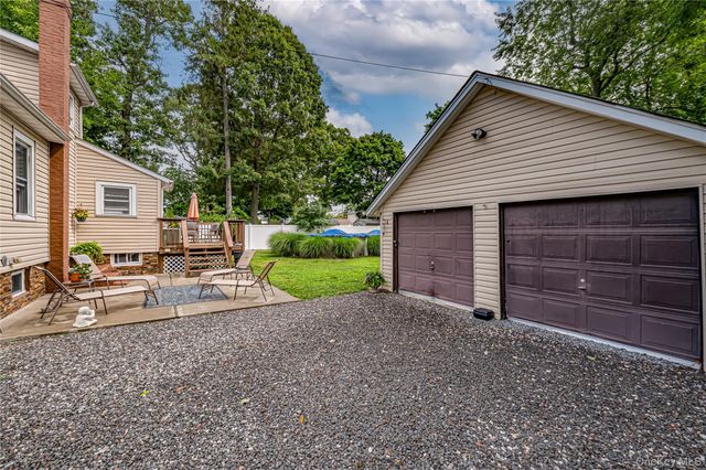 234 Grand Avenue, Lindenhurst, NY 11757