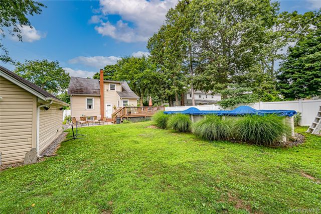 234 Grand Avenue, Lindenhurst, NY 11757