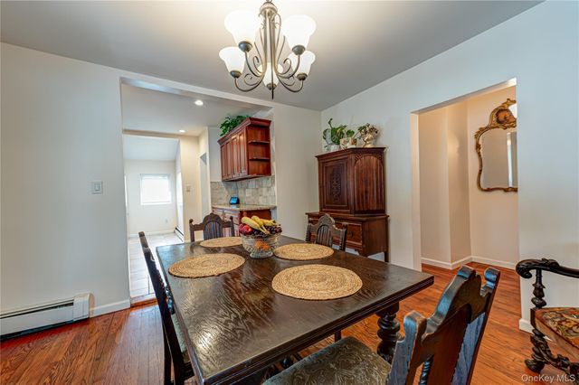 234 Grand Avenue, Lindenhurst, NY 11757