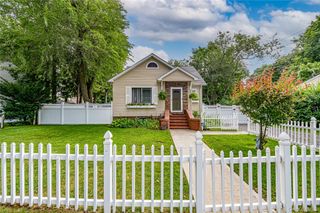 234 Grand Avenue, Lindenhurst, NY 11757