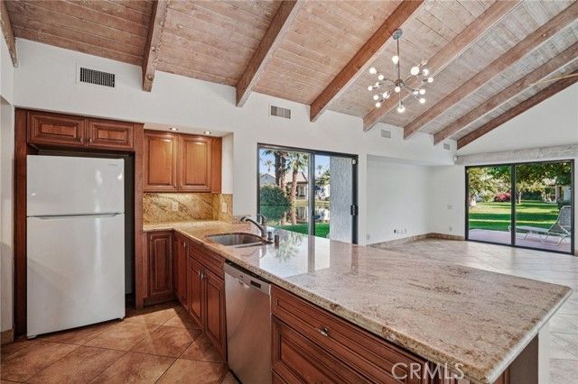 380 Wimbledon Drive, Rancho Mirage, CA 92270