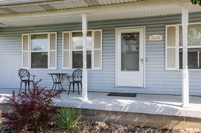 5626 Silver Fox Drive, Carterville, IL 62918