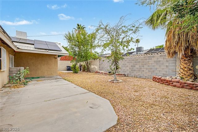 4000 Fortune Avenue, Las Vegas, NV 89107