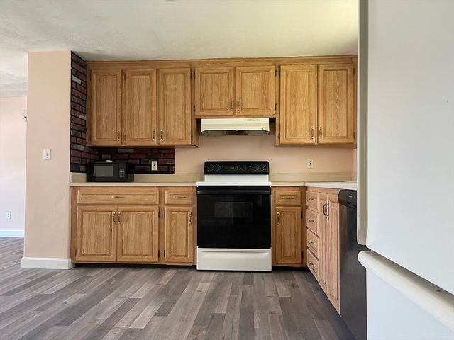 94 Nicholson Drive, Brockton, MA 02302