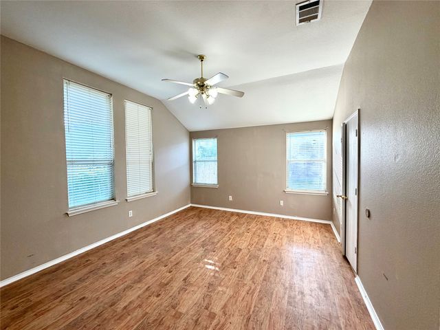 218 Canyon Lake Drive, Wylie, TX 75098