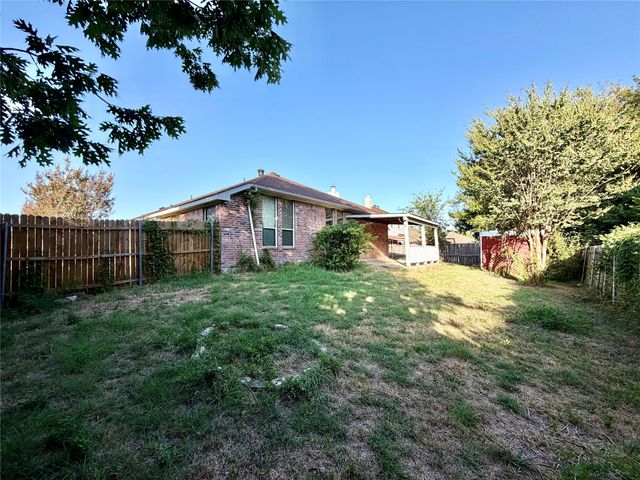 218 Canyon Lake Drive, Wylie, TX 75098