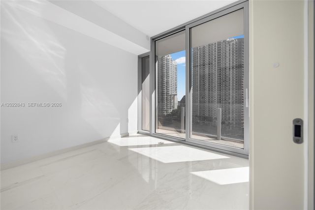 300 Biscayne Blvd Way 1102, Miami, FL 33131