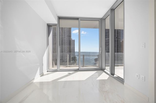 300 Biscayne Blvd Way 1102, Miami, FL 33131