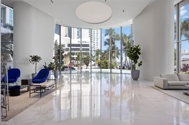 300 Biscayne Blvd Way 1102, Miami, FL 33131
