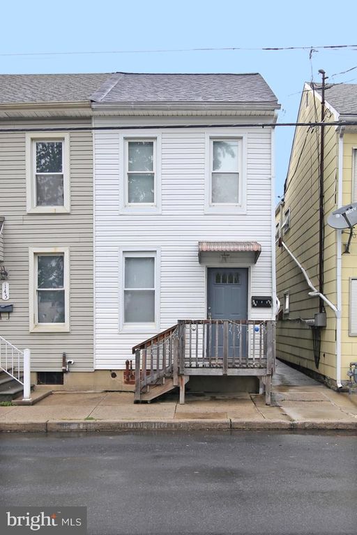 143 MIFFLIN ST, Lebanon, PA 17046