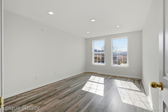 7858 Turrillium Lane, Waterford Charter Township, MI 48327