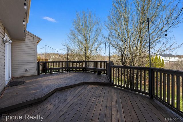 7858 Turrillium Lane, Waterford Charter Township, MI 48327