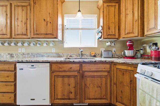 455 S ROCK CREEK DR, Gunnison, UT 84634