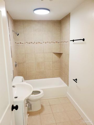 1215 N C St, Pensacola, FL 32501
