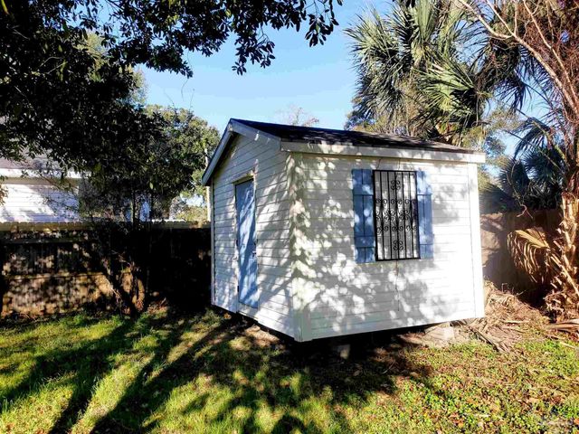 1215 N C St, Pensacola, FL 32501