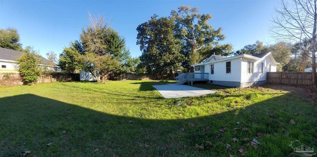 1215 N C St, Pensacola, FL 32501