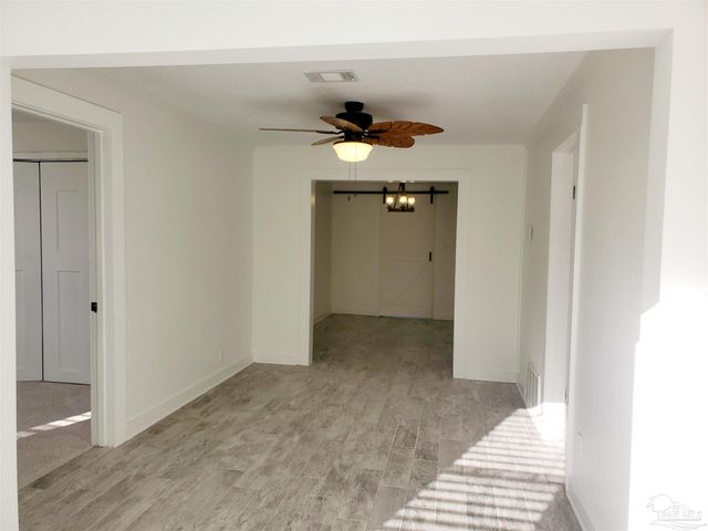 1215 N C St, Pensacola, FL 32501