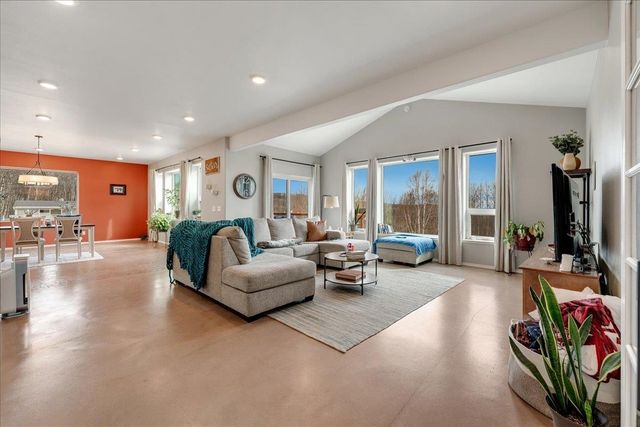 1068 N OLD STEESE HIGHWAY, Fairbanks, AK 99701