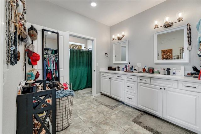 1068 N OLD STEESE HIGHWAY, Fairbanks, AK 99701