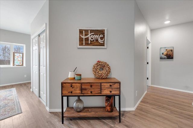 1068 N OLD STEESE HIGHWAY, Fairbanks, AK 99701