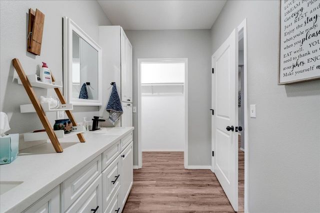 1068 N OLD STEESE HIGHWAY, Fairbanks, AK 99701